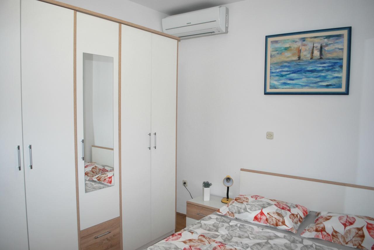 מאקרסקה Apartment Dalmatia מראה חיצוני תמונה
