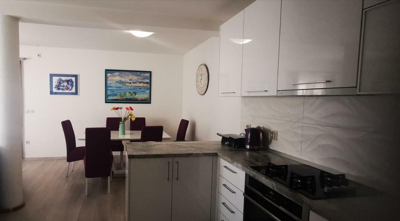 מאקרסקה Apartment Dalmatia מראה חיצוני תמונה